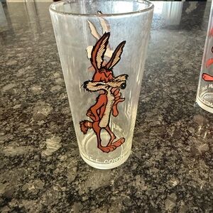 Vintage 1970’s Wile E Coyote Pepsi glass